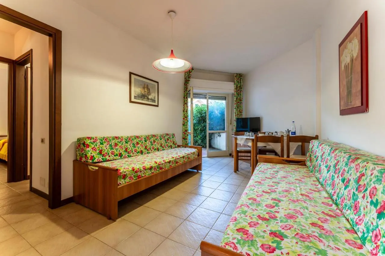 Aparthotel Giannella Beach Residence Apartment