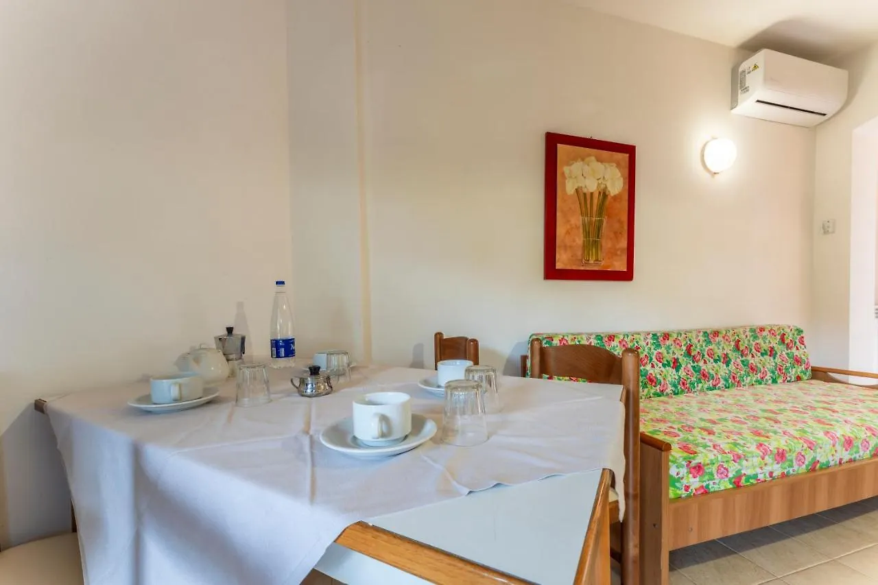 Aparthotel Giannella Beach Residence Apartment Italy