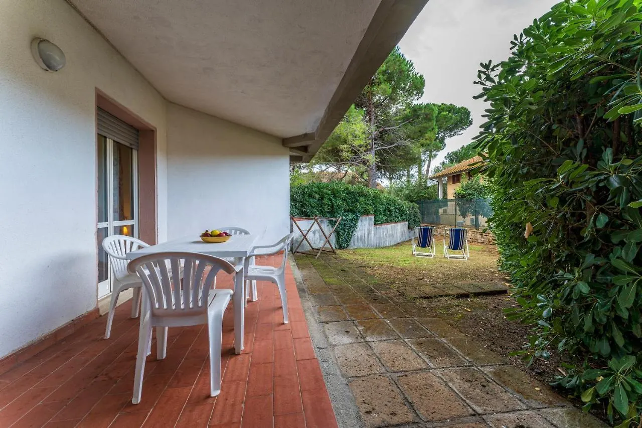 Giannella Beach Residence Apartment Aparthotel